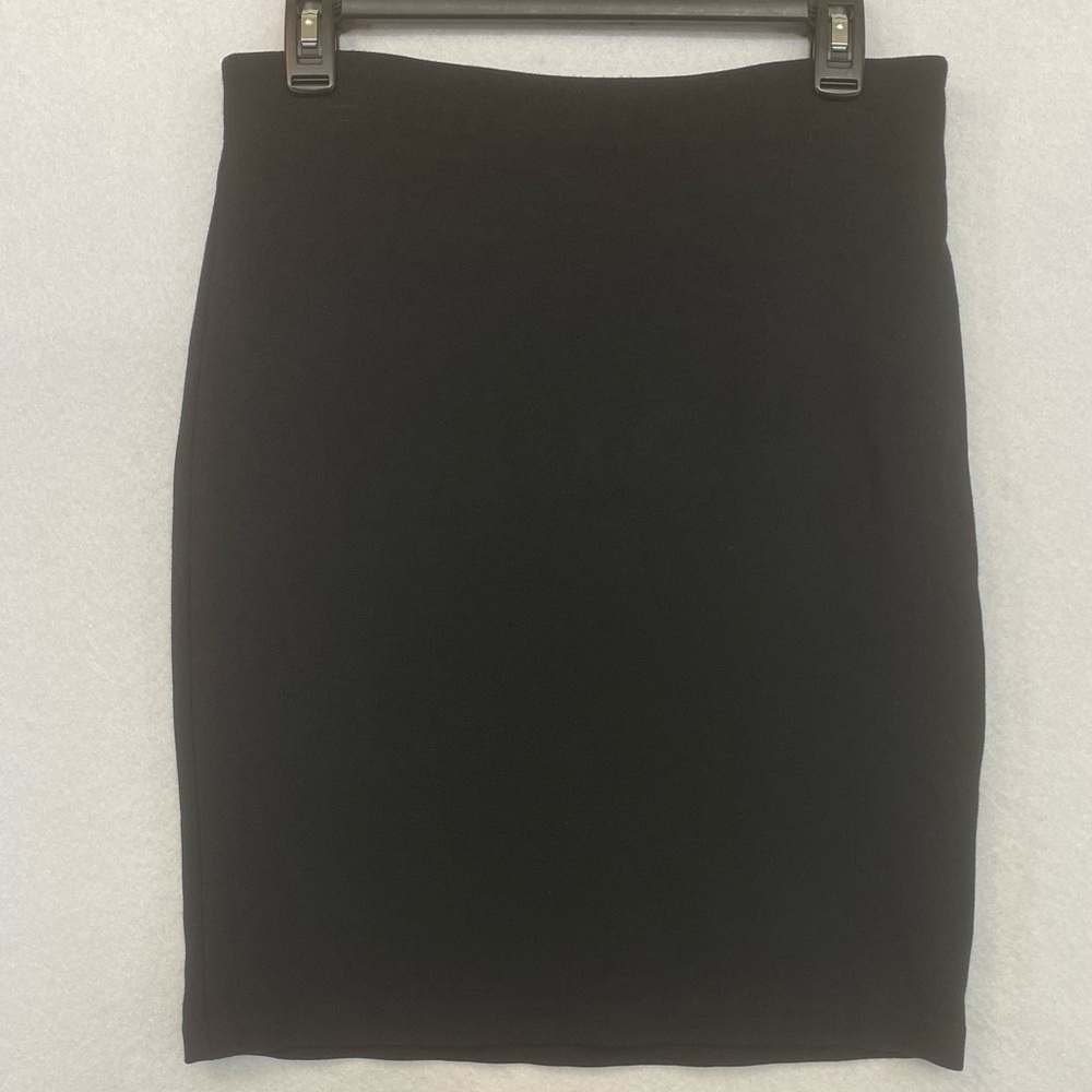 Philosophy Stretch Pencil Skirt Black with Gold Zipper Size 4
